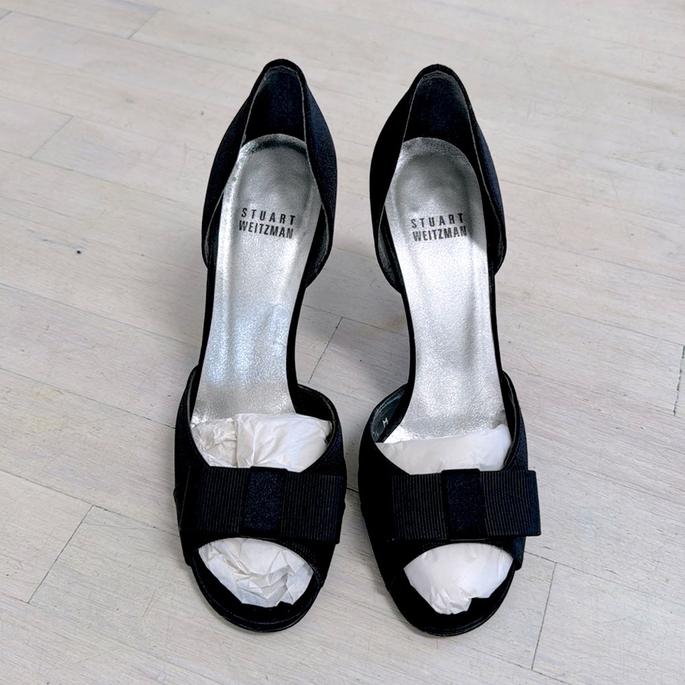 Stuart Weitzman black leather and satin heels with bow size US 6.5